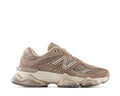 U9060 v1 Sneaker